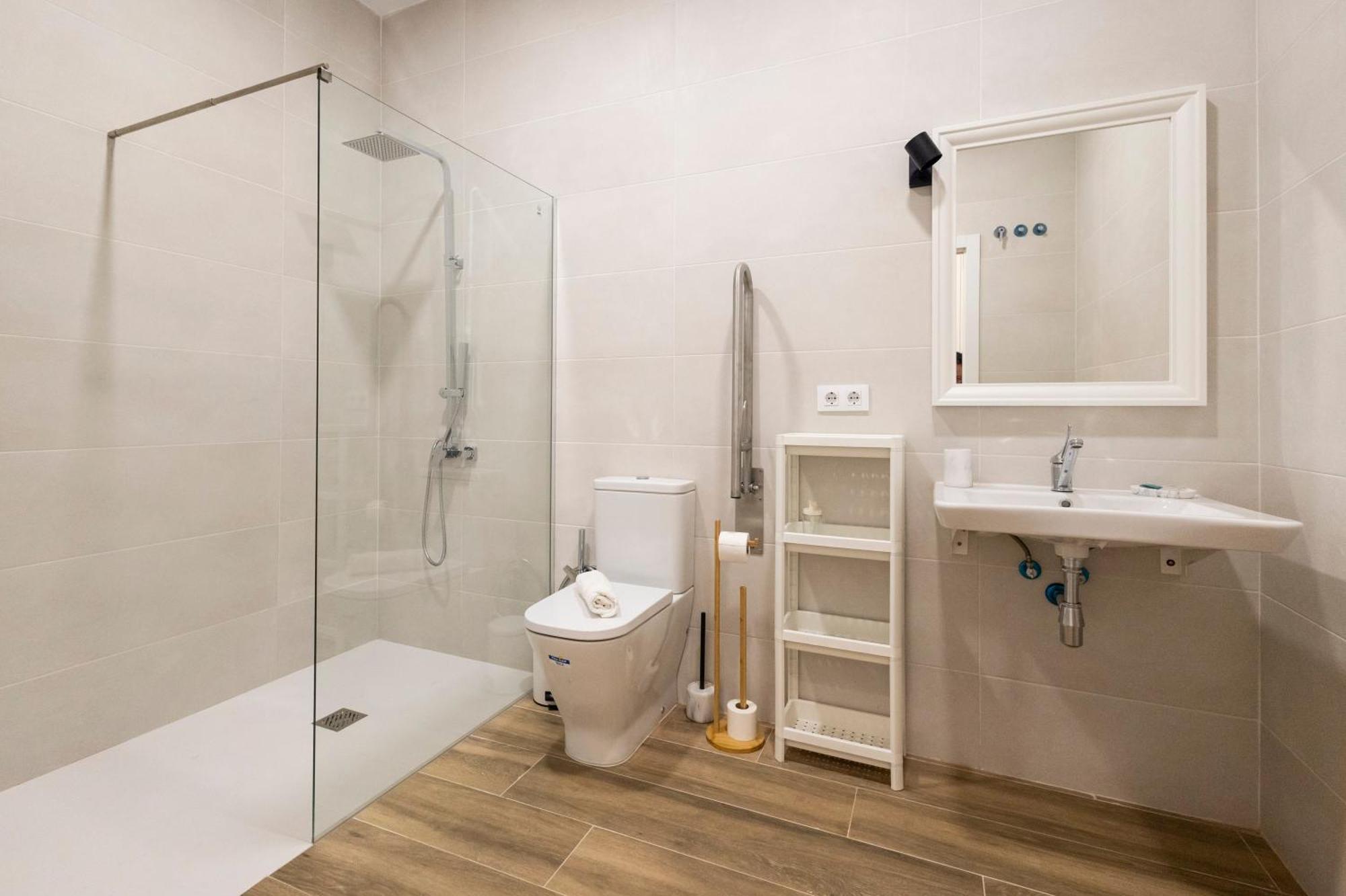 דירות ולנסיה La Casa De La Pintora By Concept Flats מראה חיצוני תמונה