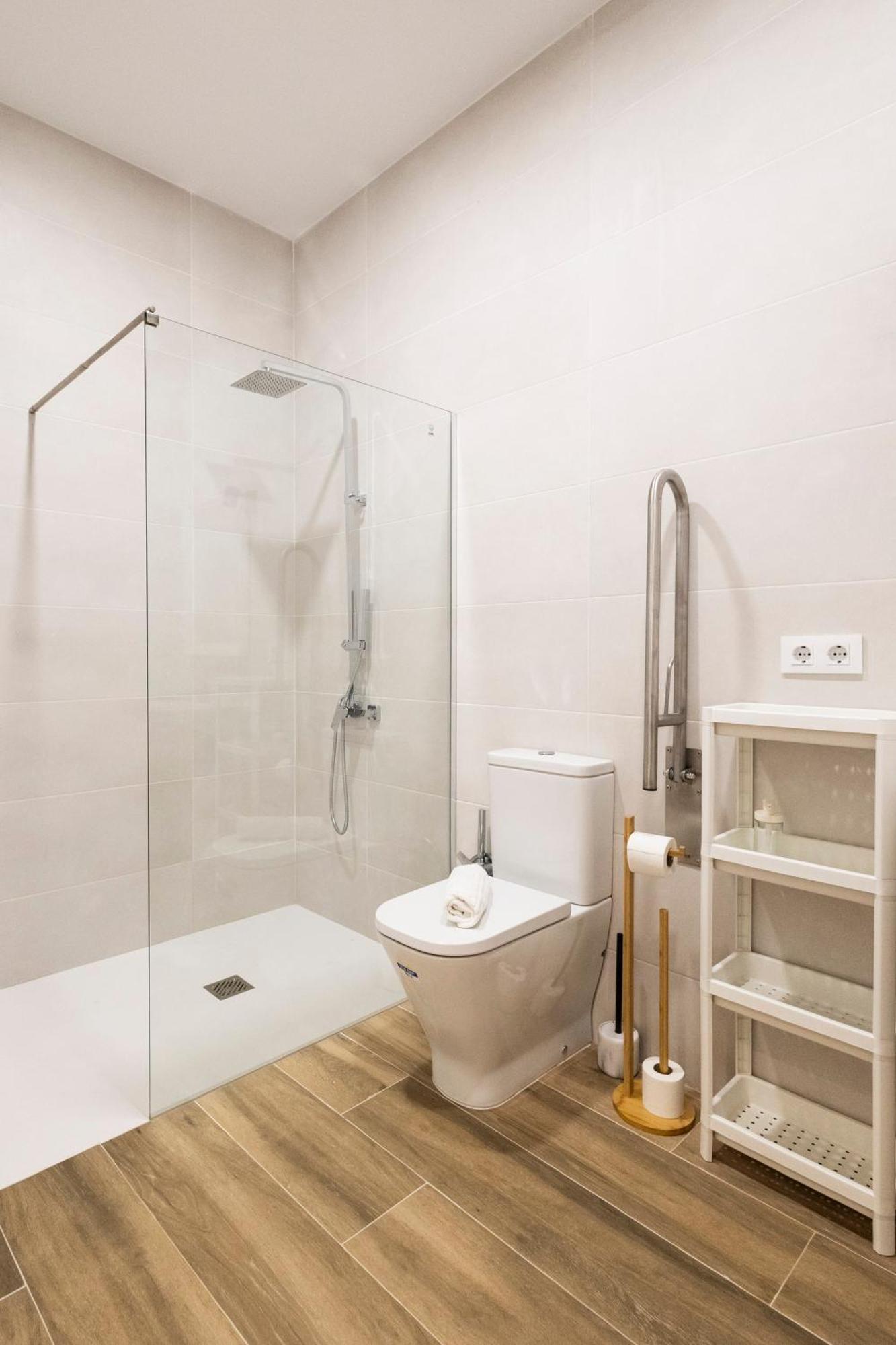 דירות ולנסיה La Casa De La Pintora By Concept Flats מראה חיצוני תמונה